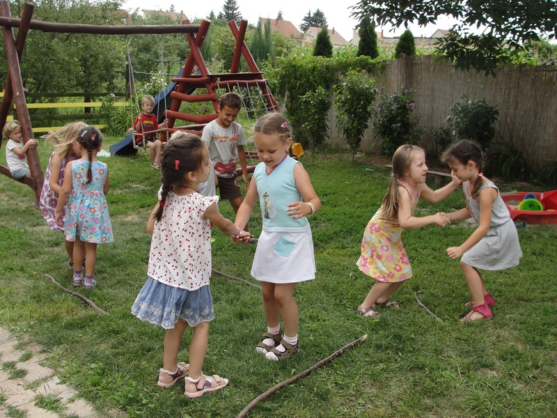 Gyerekbarat_szallas_-_Vendegeink_kepei_-_Szent_Borbala_Vendeghaz_(1)